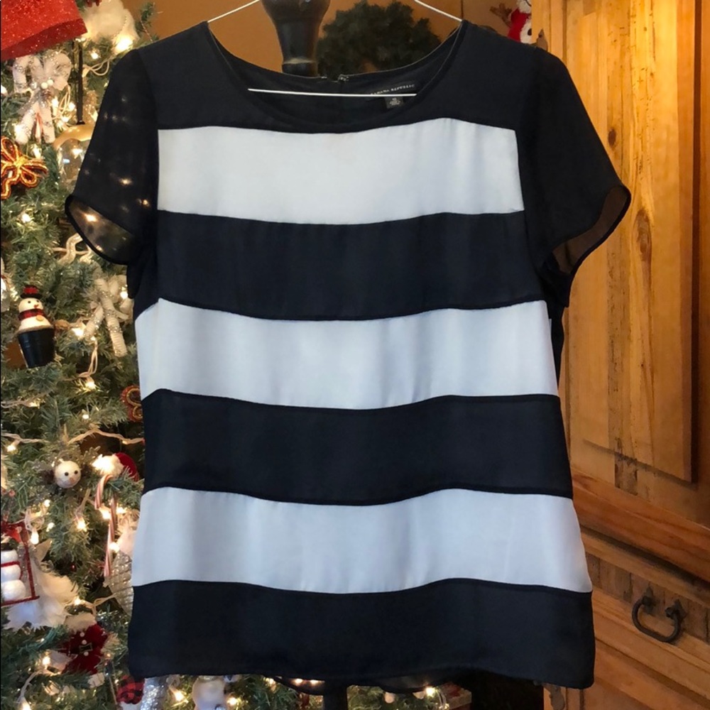 Banana Republic dress shirt size 10